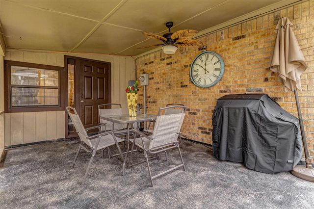 6724 Pickett Drive, Richmond, TX 77469