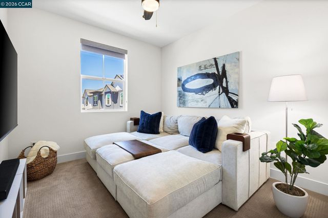 1380 Julia Ln, Concord, CA 94519