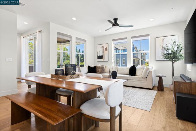 1380 Julia Ln, Concord, CA 94519