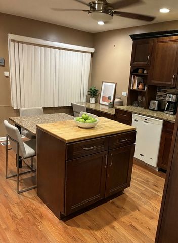 12346 S Indiana Avenue, Chicago, IL 60628