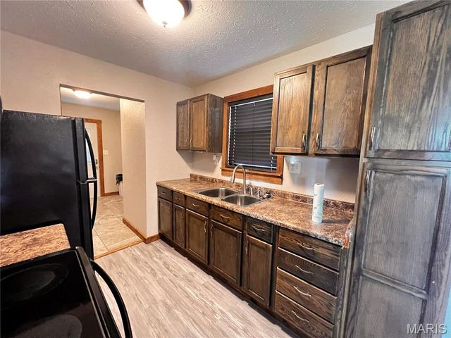 107 S Washington Street, Patoka, IL 62875