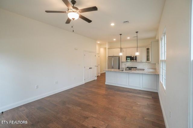 404 E Church Ave, Maryville, TN 37804
