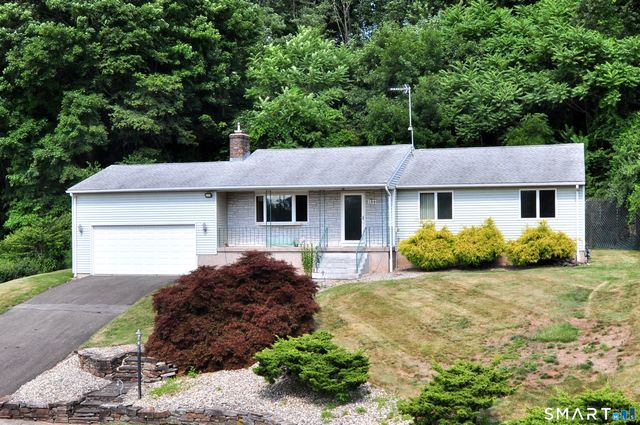100 Wynding Brook Drive, Rocky Hill, CT 06067