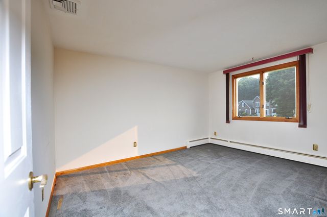 100 Wynding Brook Drive, Rocky Hill, CT 06067