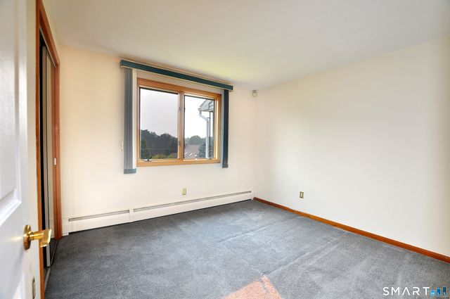 100 Wynding Brook Drive, Rocky Hill, CT 06067