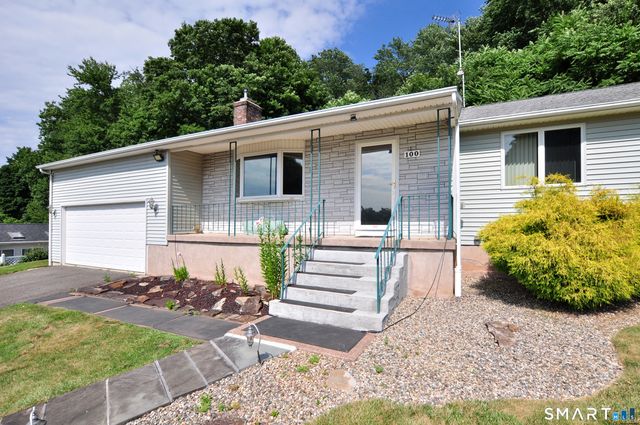 100 Wynding Brook Drive, Rocky Hill, CT 06067