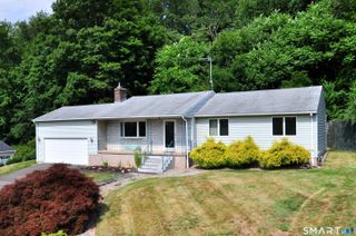 100 Wynding Brook Drive, Rocky Hill, CT 06067