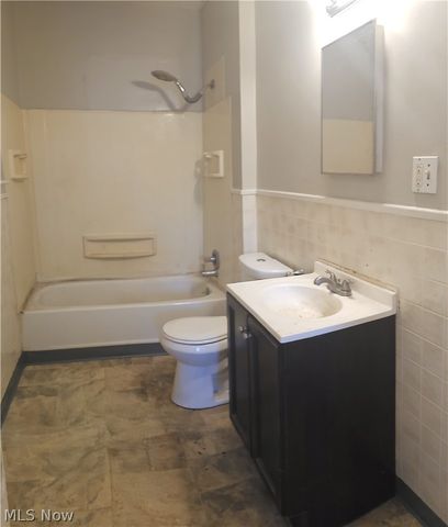 1812 Treadway Avenue, Cleveland, OH 44109