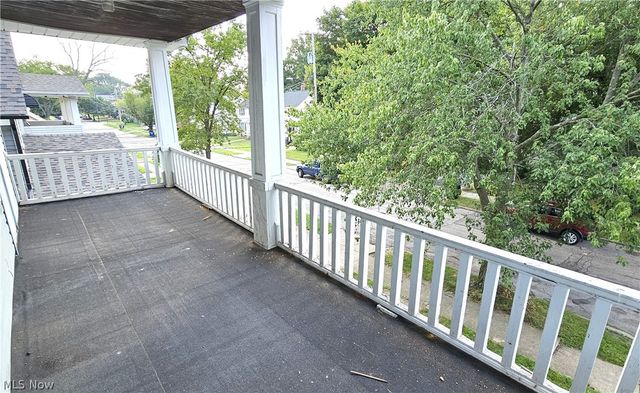 1812 Treadway Avenue, Cleveland, OH 44109