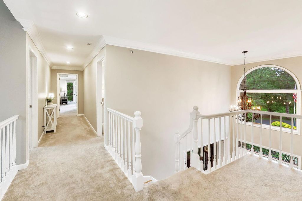 Image 23 of property listing at 5847 Goldeneye Drive, Long Grove, IL 60047