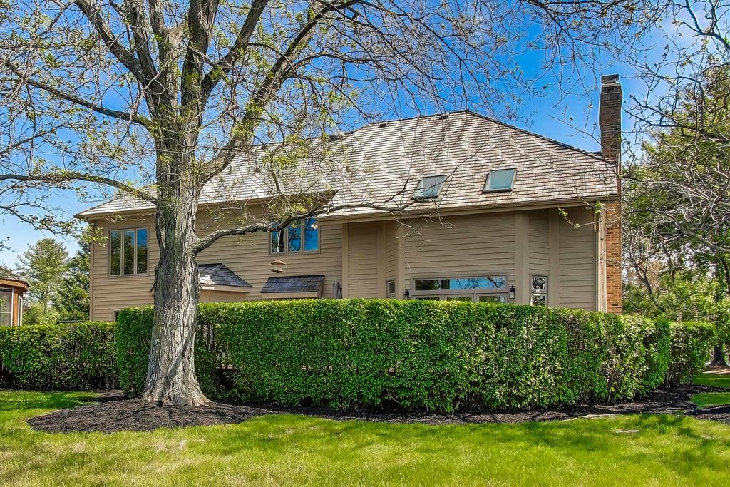 Image 50 of property listing at 5847 Goldeneye Drive, Long Grove, IL 60047