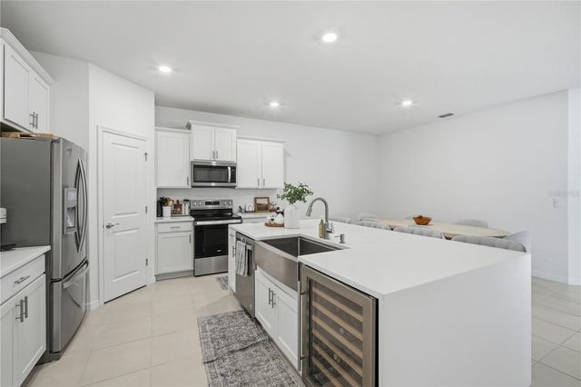 32305 LEXINGTON STREET, Wesley Chapel, FL 33543