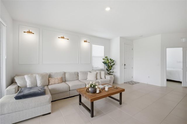 32305 LEXINGTON STREET, Wesley Chapel, FL 33543