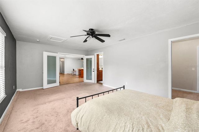 8604 NW 1ST AVENUE, Gainesville, FL 32607