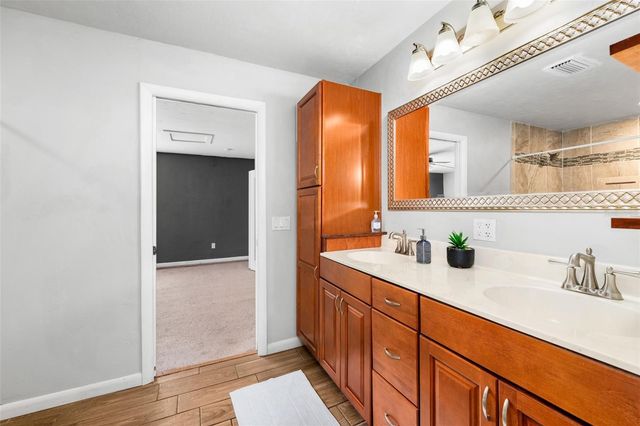 8604 NW 1ST AVENUE, Gainesville, FL 32607