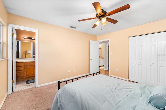 8604 NW 1ST AVENUE, Gainesville, FL 32607