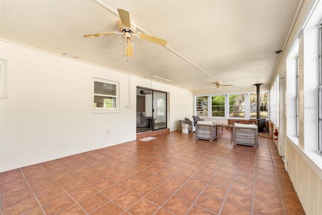 8604 NW 1ST AVENUE, Gainesville, FL 32607