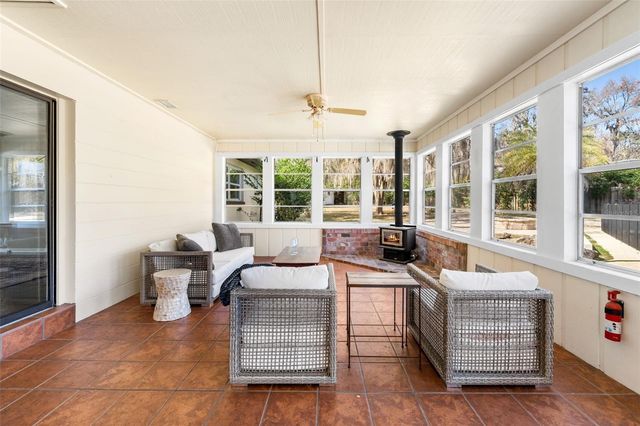 8604 NW 1ST AVENUE, Gainesville, FL 32607