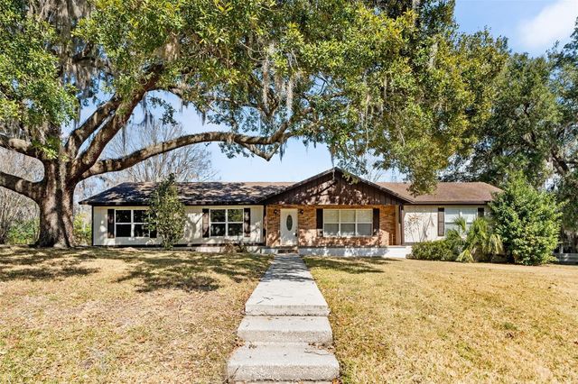 8604 NW 1ST AVENUE, Gainesville, FL 32607