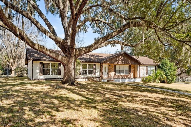 8604 NW 1ST AVENUE, Gainesville, FL 32607