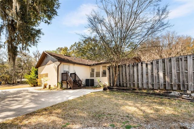 8604 NW 1ST AVENUE, Gainesville, FL 32607