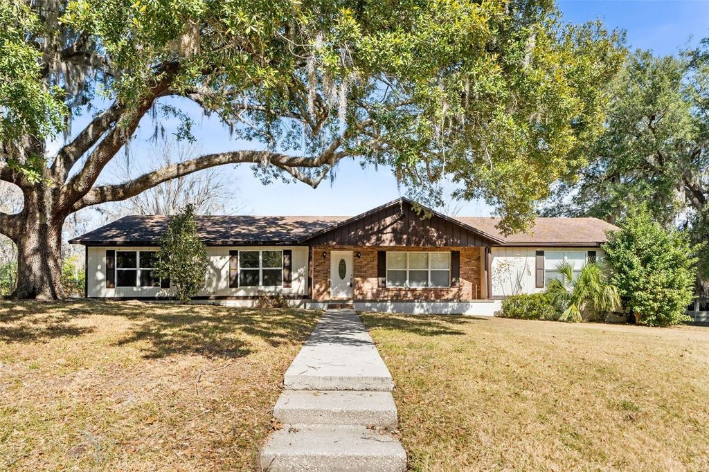 8604 NW 1ST AVENUE, Gainesville, FL 32607