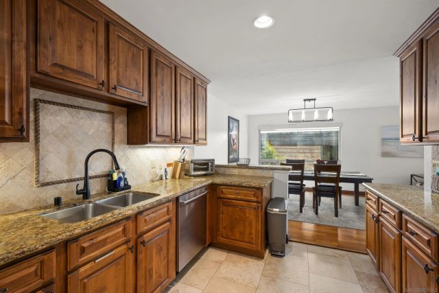 2955 McCall 301, San Diego, CA 92106