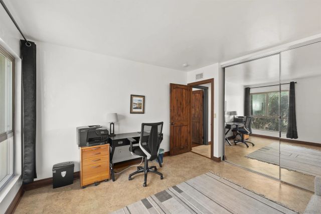 2955 McCall 301, San Diego, CA 92106
