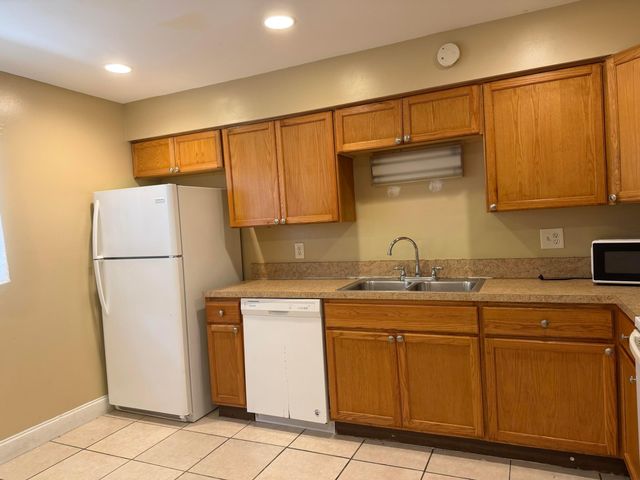 507 S 10th Street B, Fort Pierce, FL 34950
