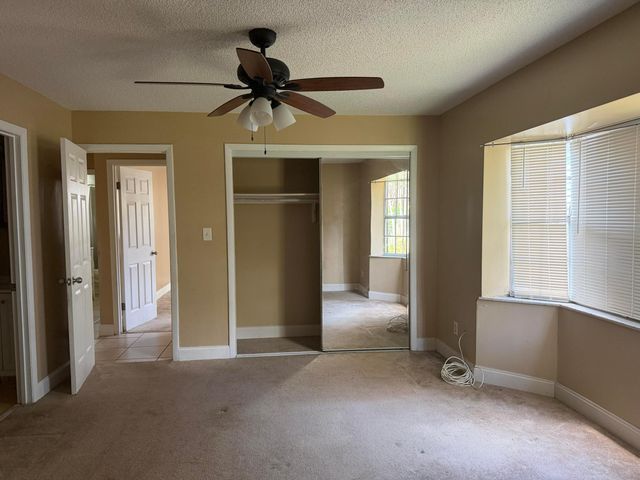 507 S 10th Street B, Fort Pierce, FL 34950