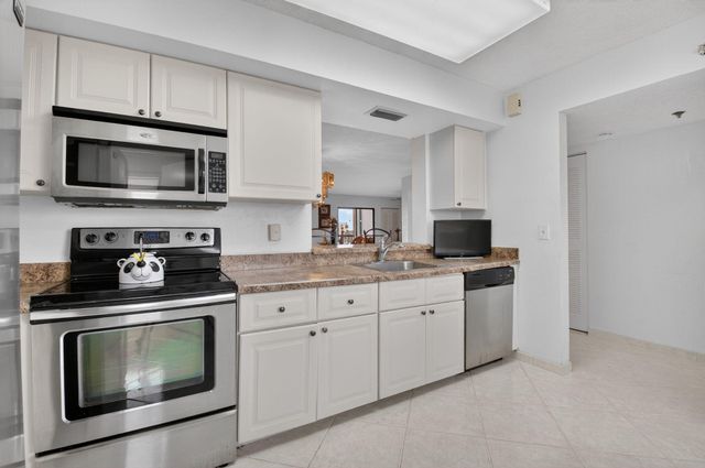 7380 S Oriole Boulevard 603, Delray Beach, FL 33446