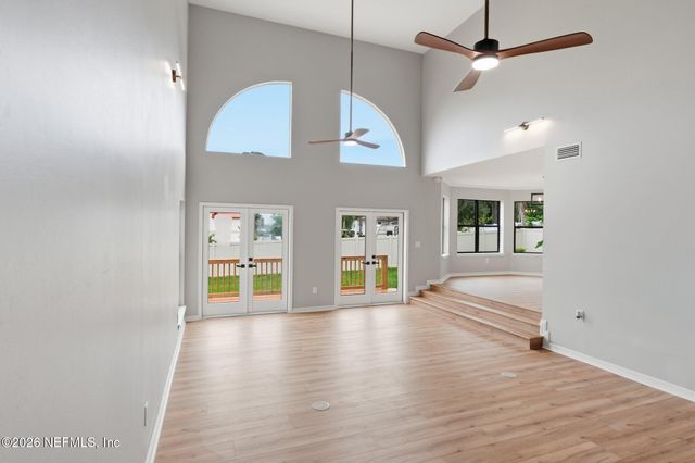 2219 BROADWATER Drive, Jacksonville, FL 32225