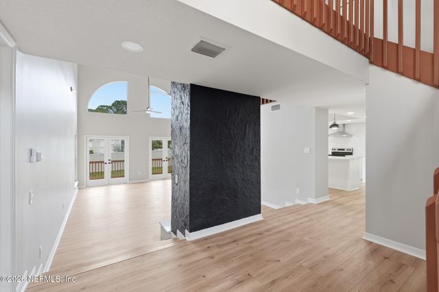 2219 BROADWATER Drive, Jacksonville, FL 32225