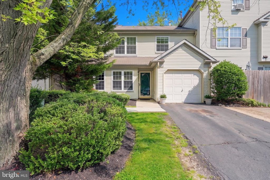 437 STONEBRIDGE BLVD, NEW CASTLE, DE 19720 — photo 2