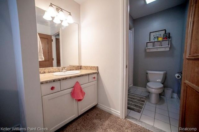 4853 Goodison Place Drive, Oakland Charter Township, MI 48306