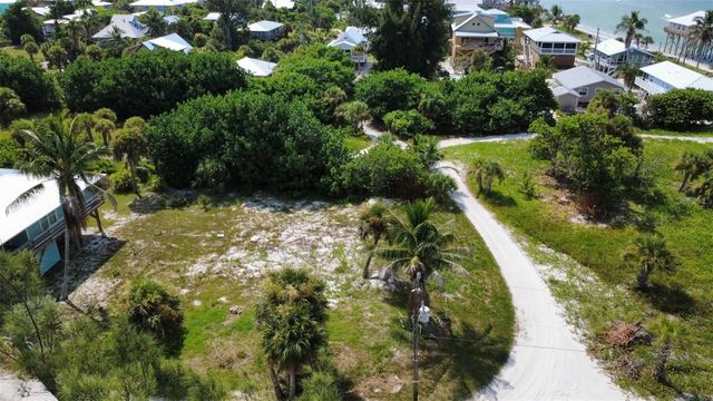 8264 GRAND AVENUE, Placida, FL 33946