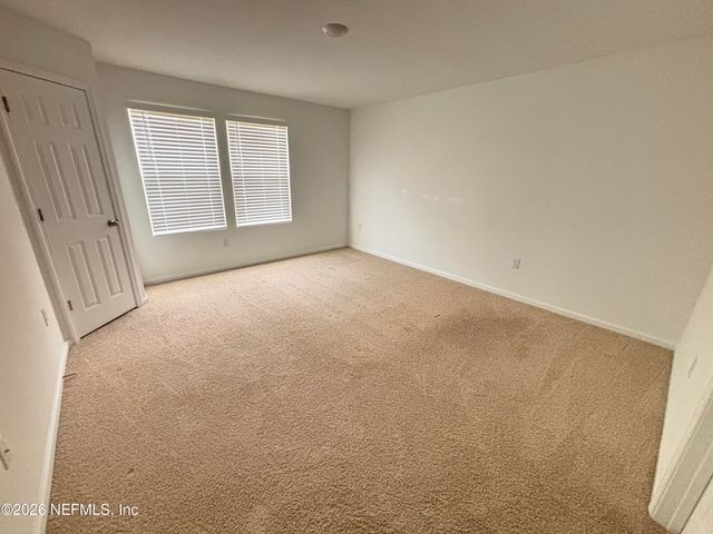 9015 GIFFORD Drive, Jacksonville, FL 32220
