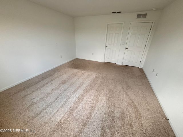 9015 GIFFORD Drive, Jacksonville, FL 32220