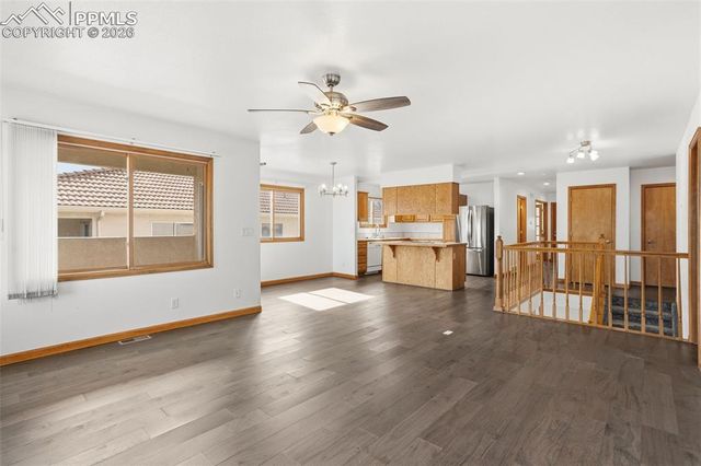 114 Luxury Lane, Colorado Springs, CO 80921