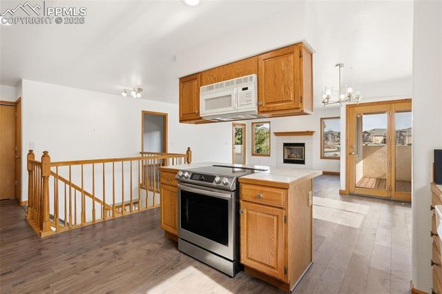 114 Luxury Lane, Colorado Springs, CO 80921