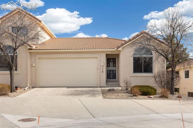114 Luxury Lane, Colorado Springs, CO 80921