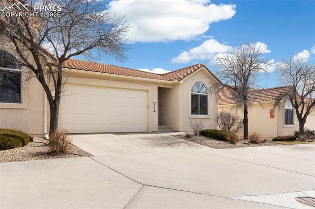 114 Luxury Lane, Colorado Springs, CO 80921