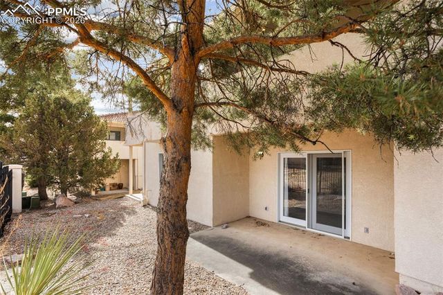 114 Luxury Lane, Colorado Springs, CO 80921