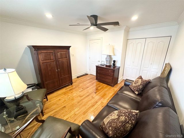 353 W Broadway, Long Beach, NY 11561