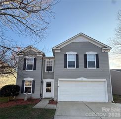 745 Ladino Lane, Clover, SC 29710