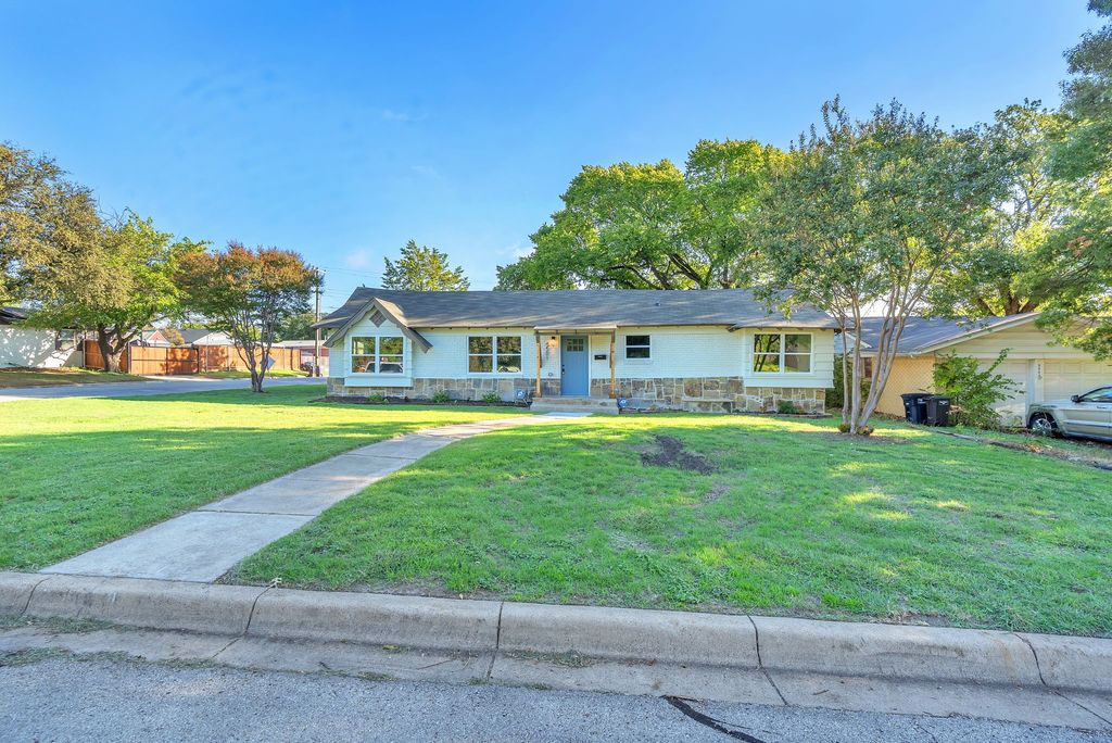 5501 Westcreek Drive, Fort Worth, TX 76133 — photo 3