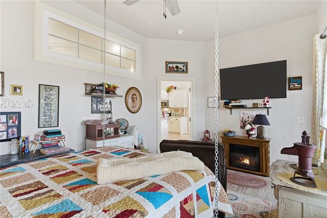 9011 Overland Drive, Siloam Springs, AR 72761