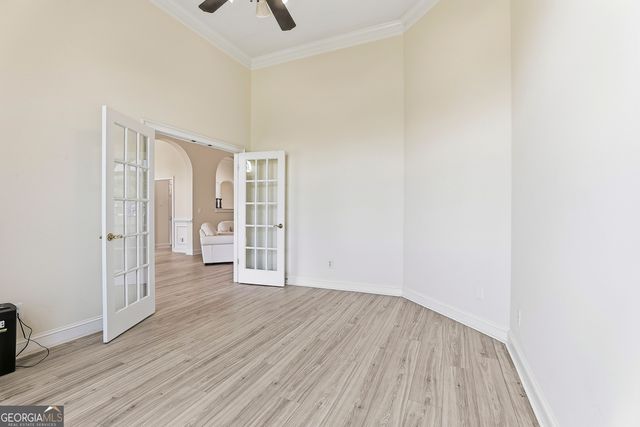 110 Lake Park Court, Sharpsburg, GA 30277