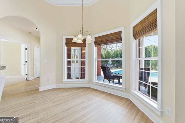 110 Lake Park Court, Sharpsburg, GA 30277