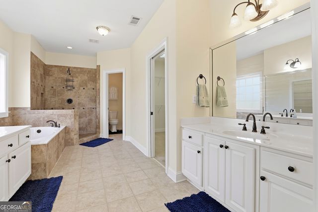 110 Lake Park Court, Sharpsburg, GA 30277